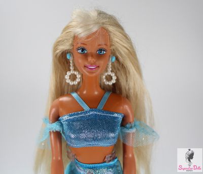 1997 &quot;Pearl Beach&quot; Barbie Doll in Mermaid Fashion