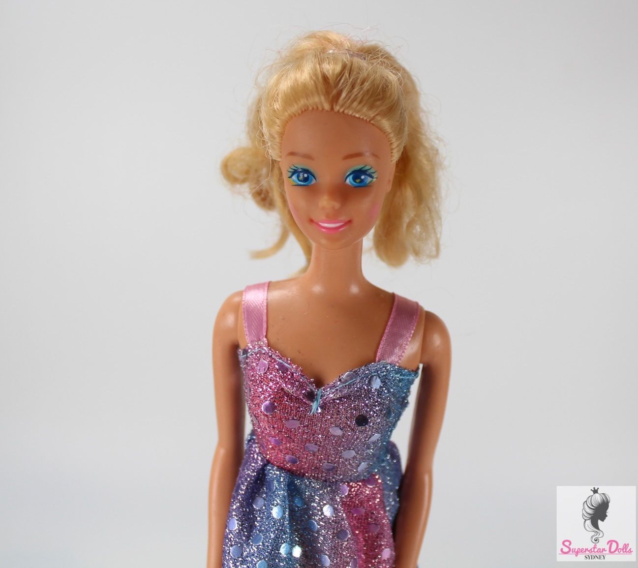 80&#39;s Superstar Era Barbie Doll in Clone Fashion