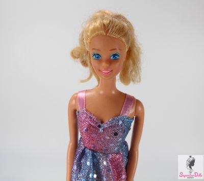 80&#39;s Superstar Era Barbie Doll in Clone Fashion