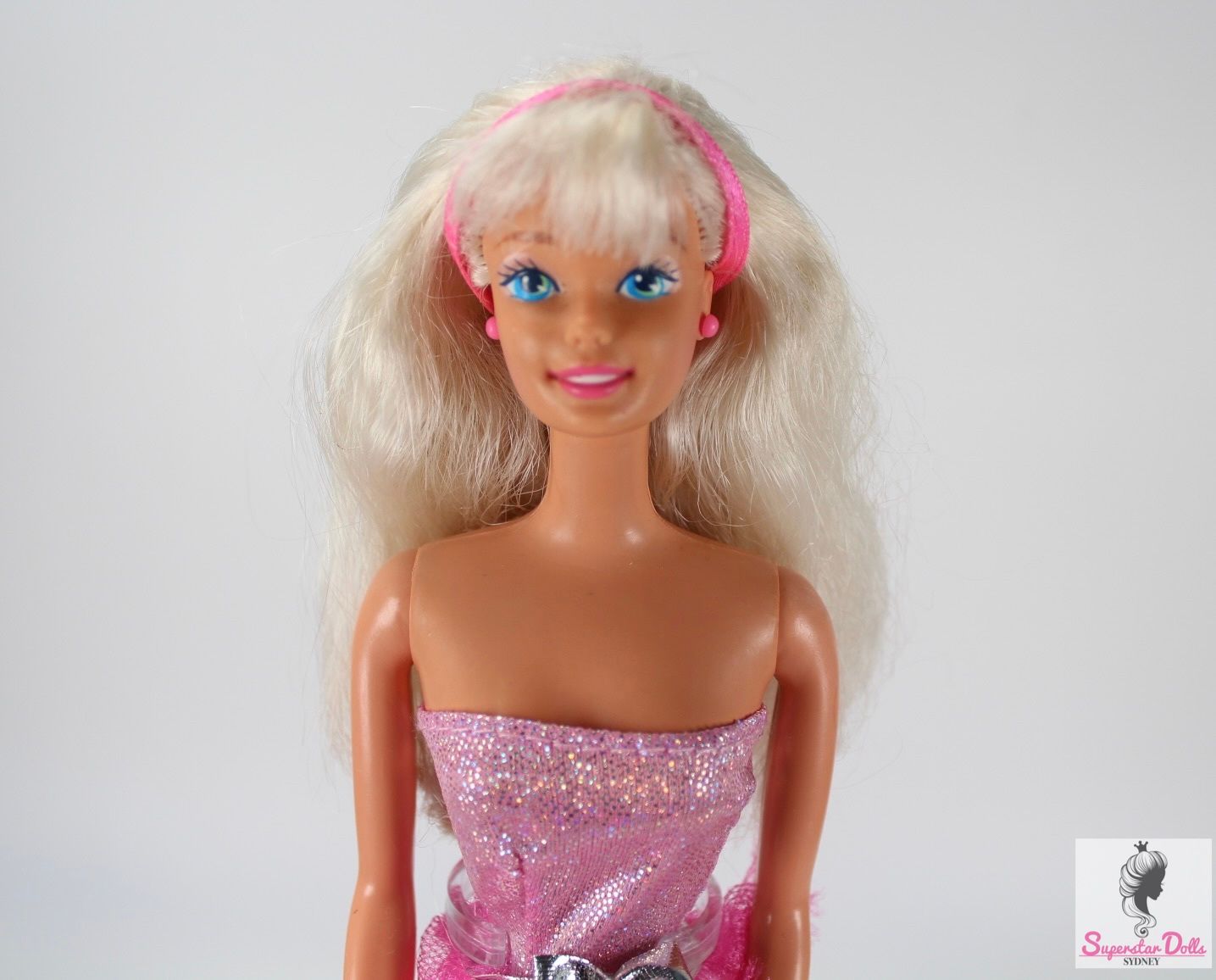 1994 &quot;Pretty Heats&quot; Barbie Doll in Clone Fashion