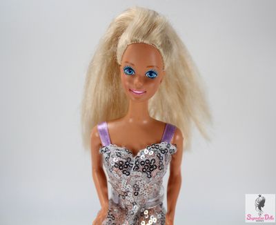 90&#39;s Superstar Era Barbie Doll in Clone Fashion