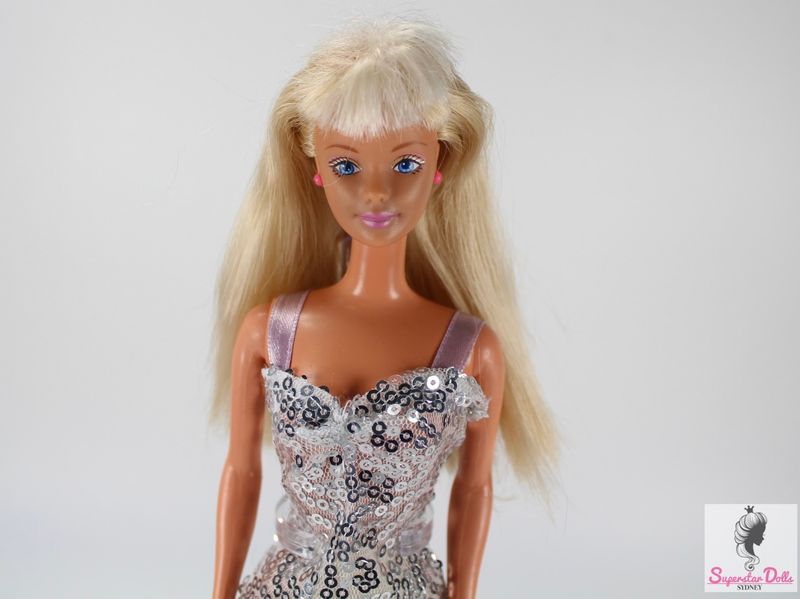 1997 &quot;Sticker Craze&quot; Barbie Doll in Clone Fashion