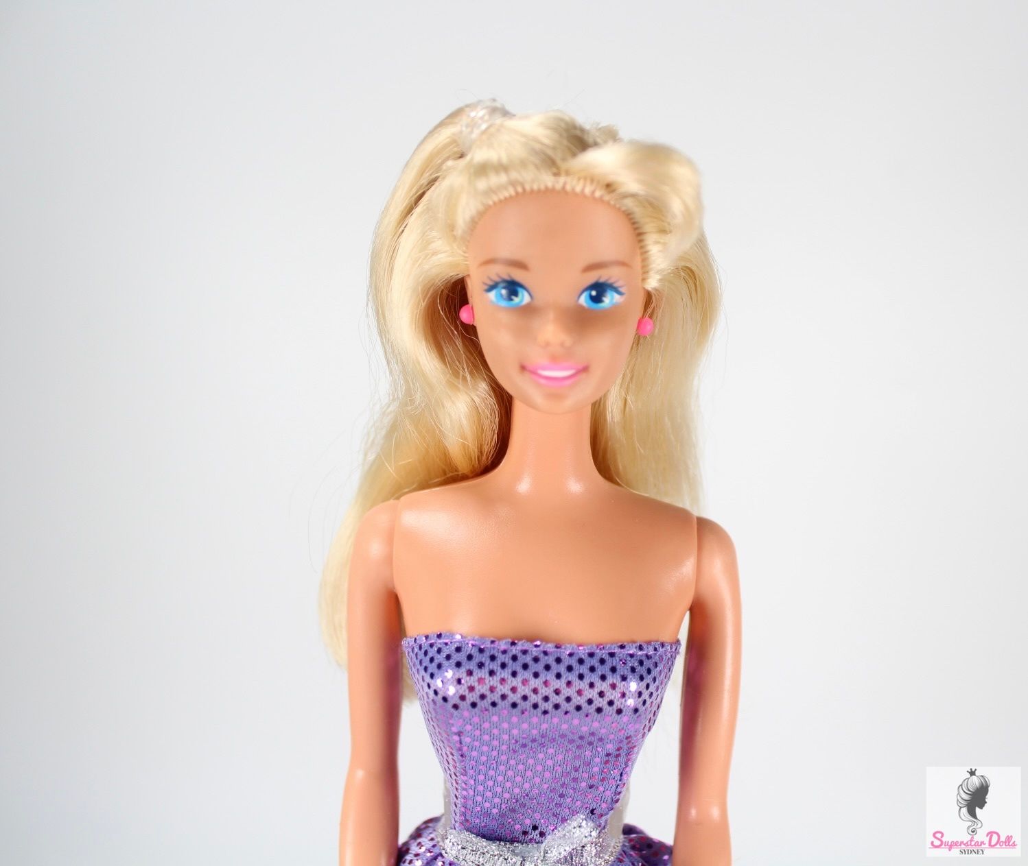 90&#39;s Superstar Era Barbie Doll in Clone Fashion