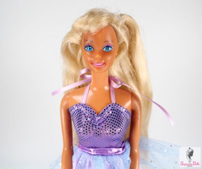 80&#39;s Superstar Era Barbie Doll in Clone Fashion