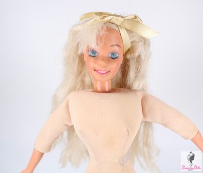 1994 &quot;Slumber Party&quot; Barbie Doll