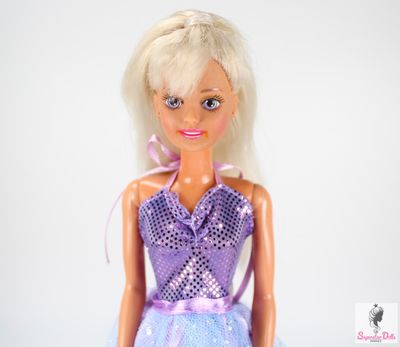Vintage 80&#39;s/90&#39;s Era Sindy Doll By Hasbro