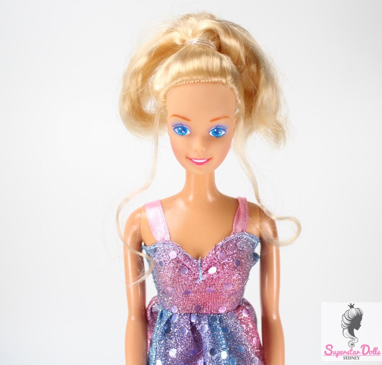 80&#39;s Superstar Era Barbie Doll in Clone Fashion