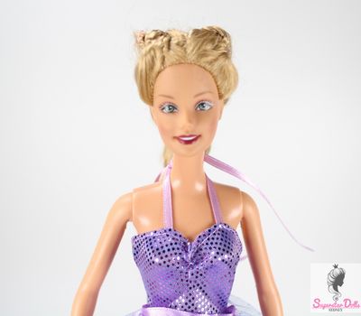 Late 90&#39;s/2000s Era Barbie Doll in clone Fashion