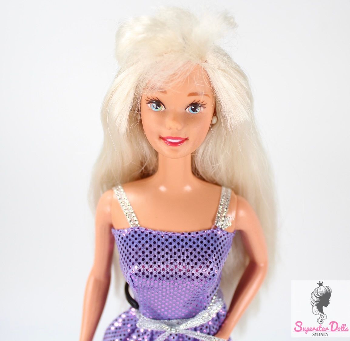 90&#39;s Superstar Era Barbie Doll in Clone Fashion