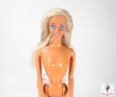 80&#39;s Superstar Era Nude Barbie Doll