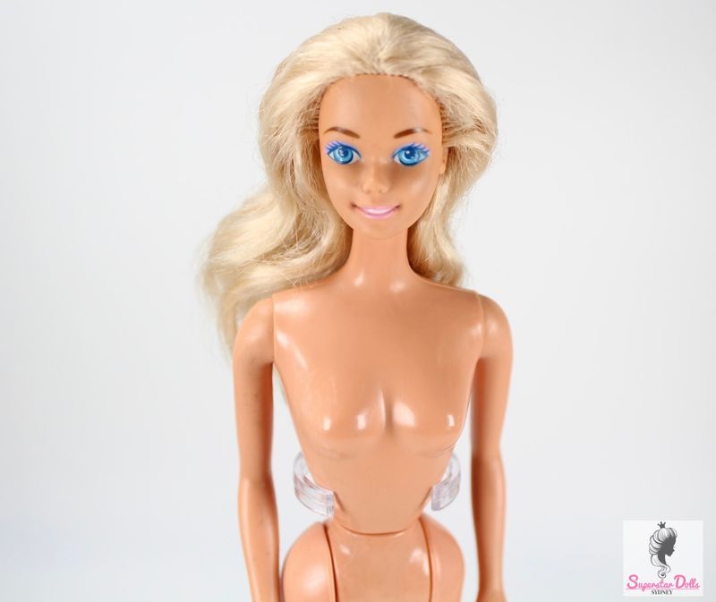 80&#39;s Superstar Era Nude Barbie Doll