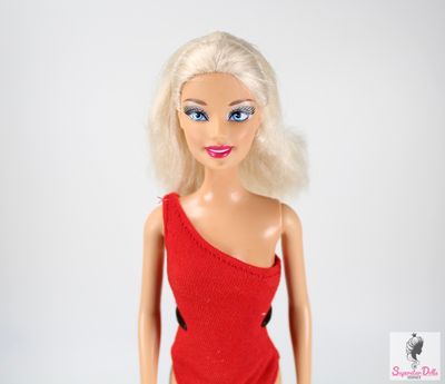 2000&#39;s Fashionista Barbie Doll