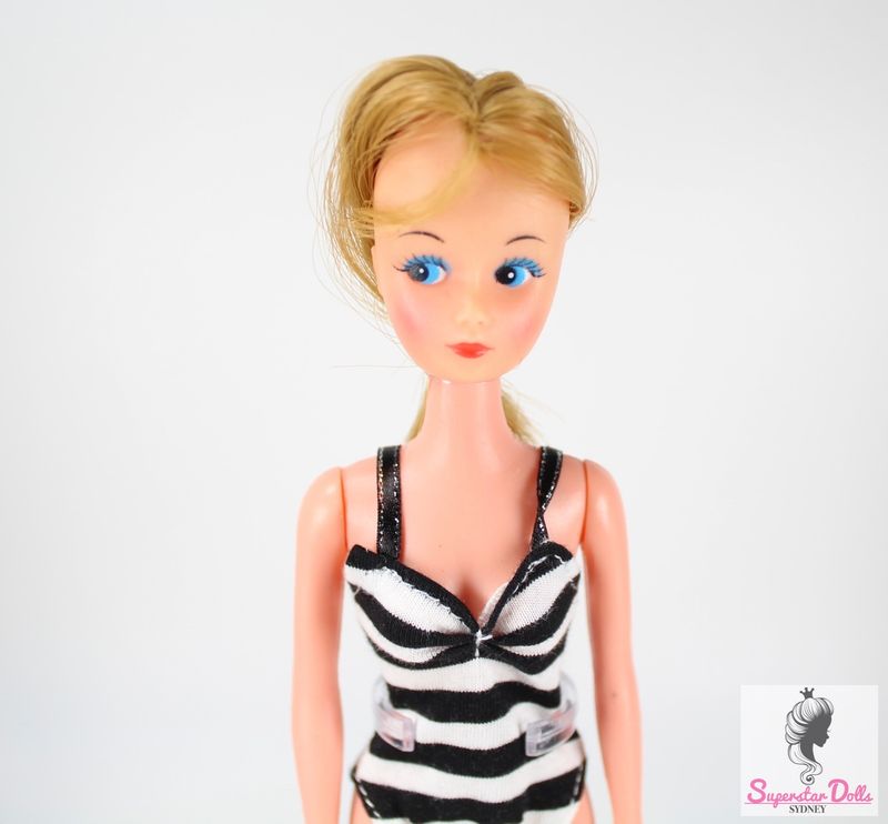 Vintage GM Toys Dendi Star Hong Kong Clone Doll