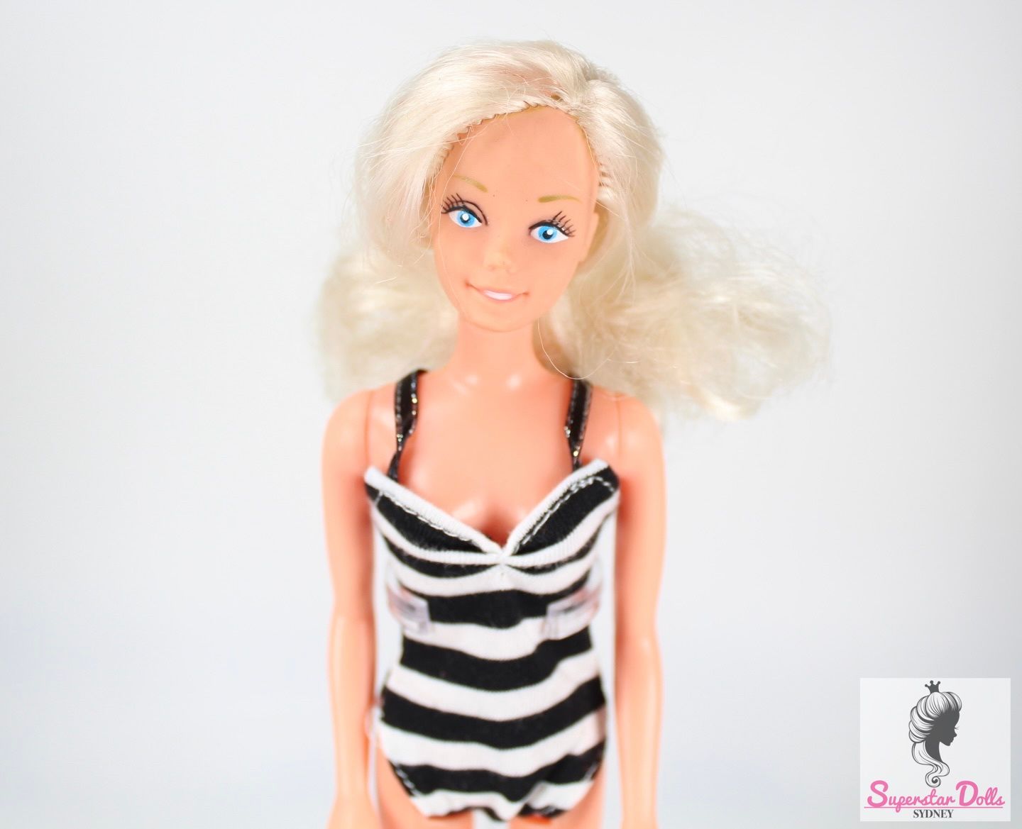 Superstar Era Taiwan Barbie Clone Doll