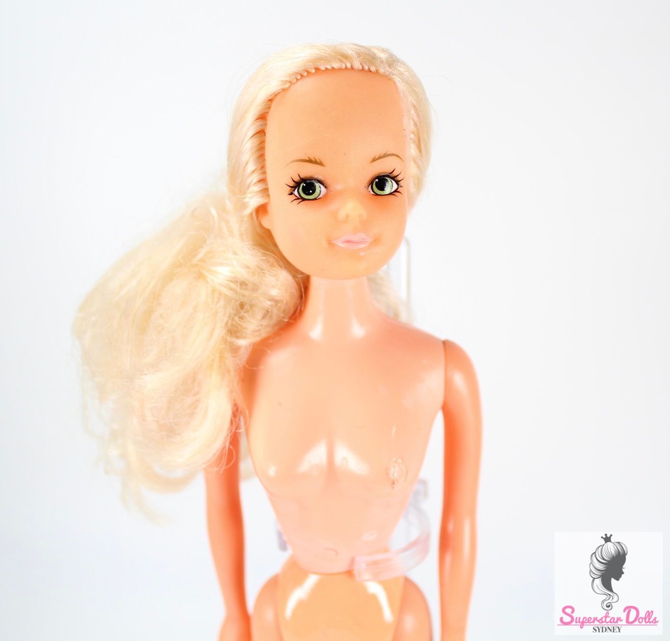 Vintage 70&#39;s/80&#39;s Era Creata NUDE Hong Kong Clone Doll by Croner Toys
