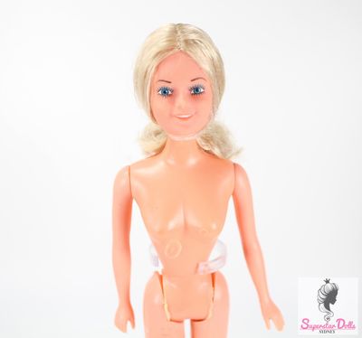 Vintage 70&#39;s/80&#39;s Era Uneeda Princess Hong Kong NUDE Clone Doll