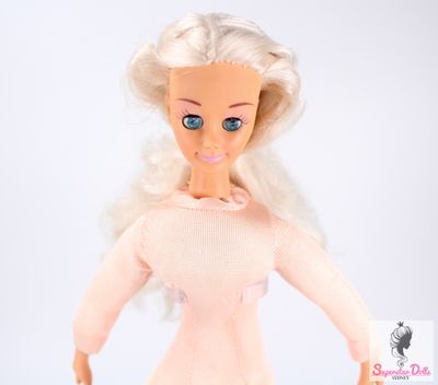 Vintage 90&#39;s Era &quot;Bedtime&quot; Barbie Clone Doll