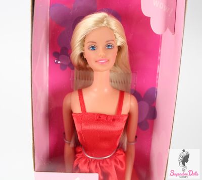 2000 &quot;Fashion Avenue: Party&quot; Barbie Doll