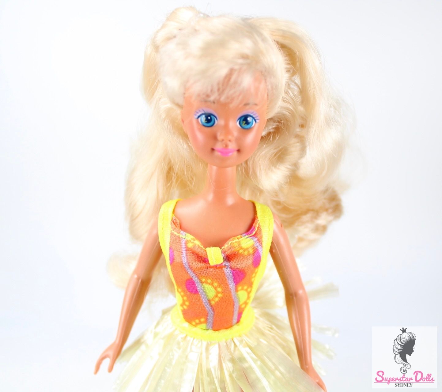 1990 &quot;Hawaiian Fun&quot; Skipper DE-BOXED Barbie Doll