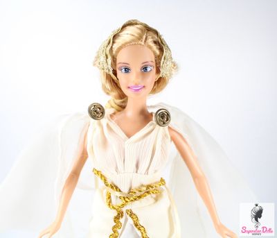 Barbie in 2000&#39;s Era &quot;Discover The World With Barbie: Greece &quot; Fashion Set &amp; Magazine