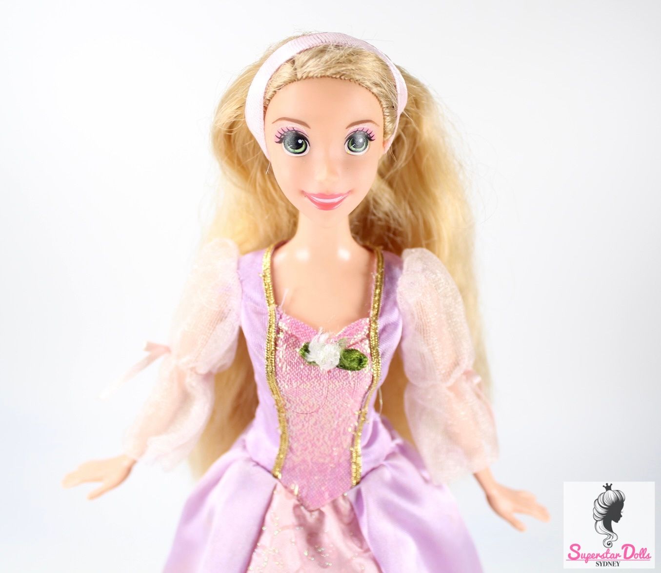 2006 Disney: &quot;Rapunzel&quot; Dressed Doll by Mattel