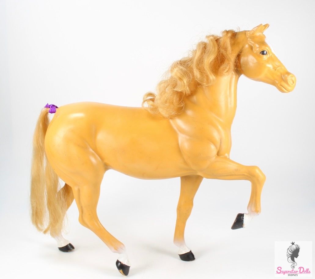 1980 &quot;Dallas&quot; Barbie Doll Horse