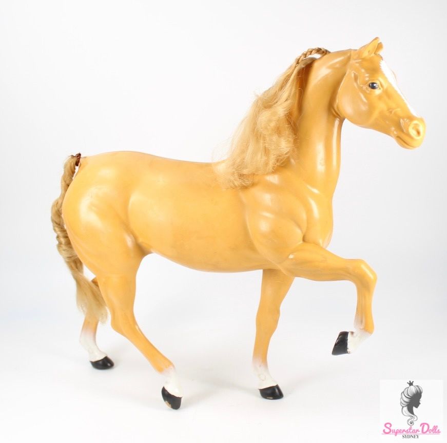 1980 &quot;Dallas&quot; Barbie Doll Horse
