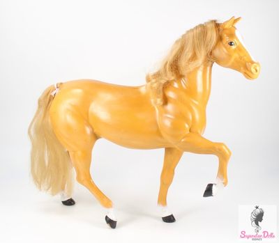 1980 &quot;Dallas&quot; Barbie Doll Horse