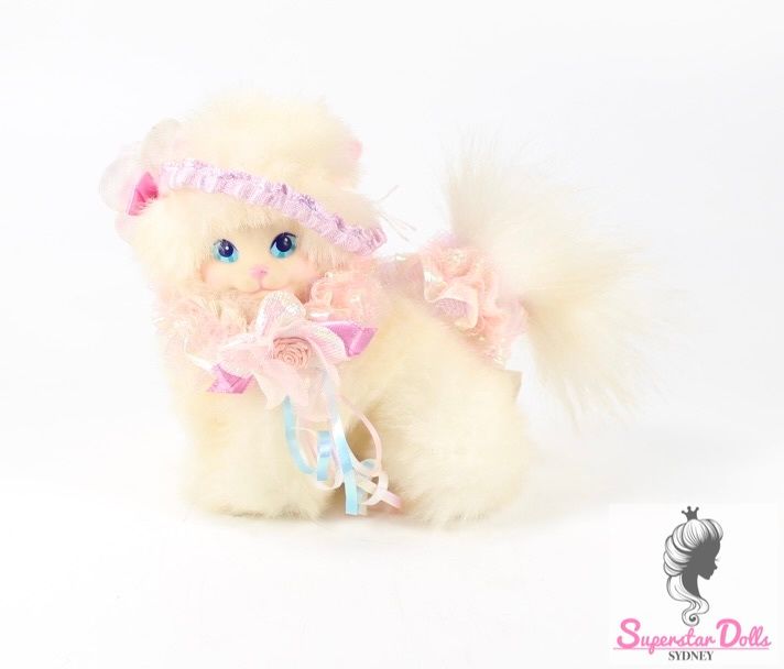 1991 &quot;Honey&quot; Barbie Doll Kitten