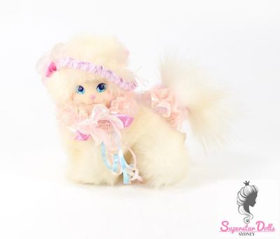 1991 &quot;Honey&quot; Barbie Doll Kitten