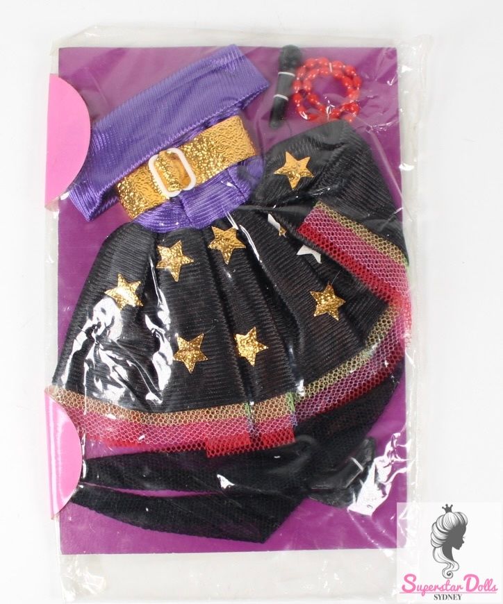 90&#39;s Era &quot;Adventures with Vicky&quot; Barbie Doll Clone Fashion Set