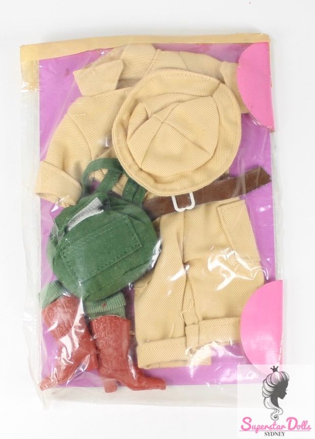 90&#39;s Era &quot;Adventures with Vicky&quot; Barbie Doll Clone Fashion Set