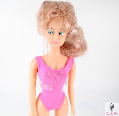 Vintage Hong Kong Clone Fashion Doll