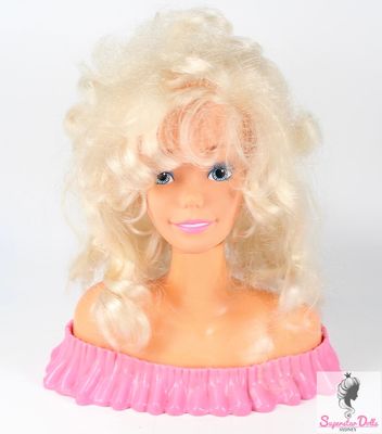 1988 &quot;Make Me Pretty&quot; Barbie Doll Styling Head