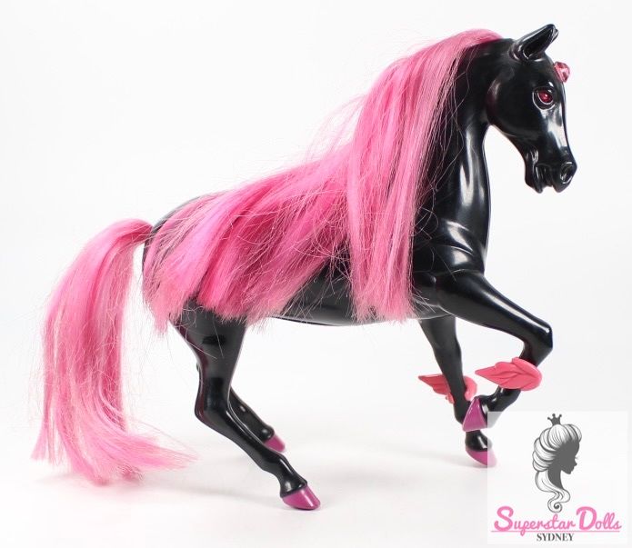 1984 &quot;Golden Girl: Shadow&quot; 7.5&quot; Unicorn Horse
