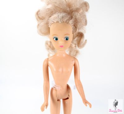 Vintage 1970&#39;s &quot;Mary Quant: Daisy&quot; 9&quot; Nude Fashion Doll