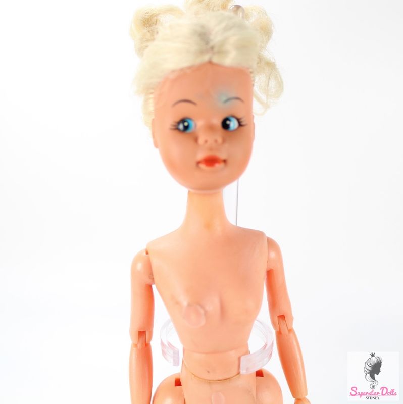 Vintage 1970&#39;s &quot;The Champions: Anna Moore&quot; 9.5&quot; Nude Doll by Pedigree