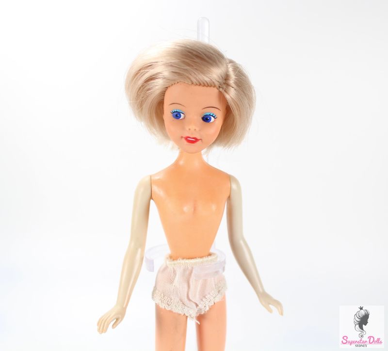 Vintage 1970&#39;s &quot;Mary Quant: Daisy&quot; 9&quot; Nude Fashion Doll