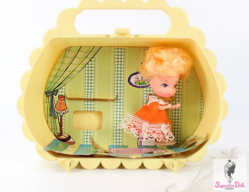 1982 &quot;Little Kiddle&quot; 2.5&quot; Clone Doll &amp; Case Set