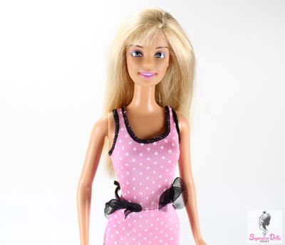 Late 90&#39;s/2000&#39;s Era Dressed Barbie Doll
