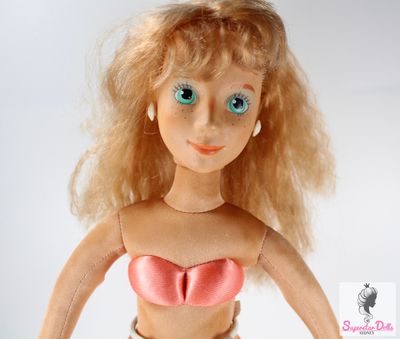 Vintage 1986 &quot;Hot Looks&quot; Chelsea 18&quot; Posable Fabric Doll by Mattel