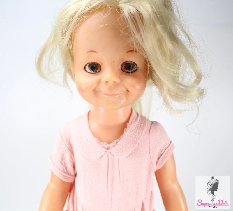 Vintage 1969 &quot;Crissy&#39;s Cousin: Velvet&quot; Hair Growing 14.5&quot; Fashion Doll by Ideal