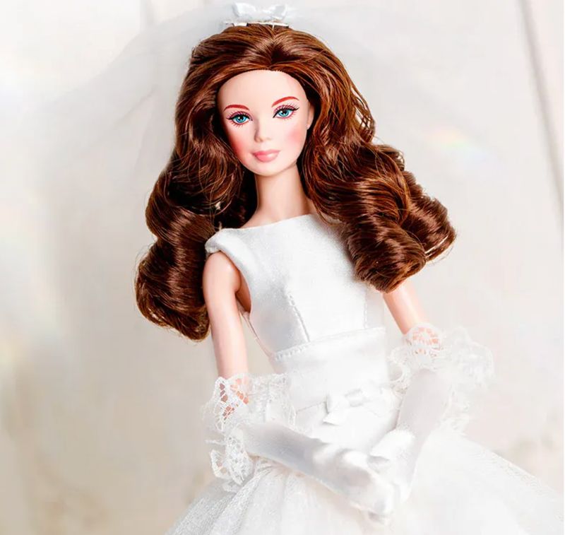 PRE-SALE: 2025 Xian Xian &quot;Supermodel: Dream Wedding/FR19&quot; Dressed Fashion Doll