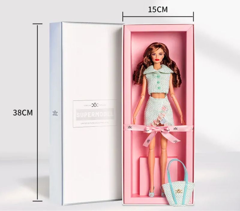 PRE-SALE: 2025 Xian Xian "Island Holiday/FR24" Dressed Fashion Doll