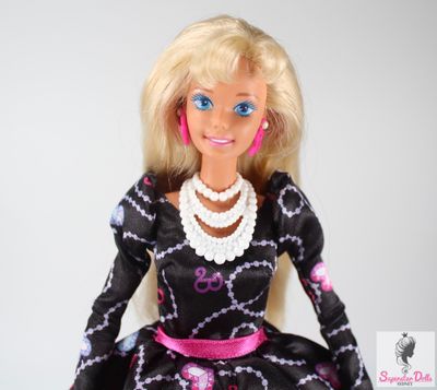 1996 &quot;Jeweller Fun&quot; Barbie Doll in Barbie Rewind Fashion