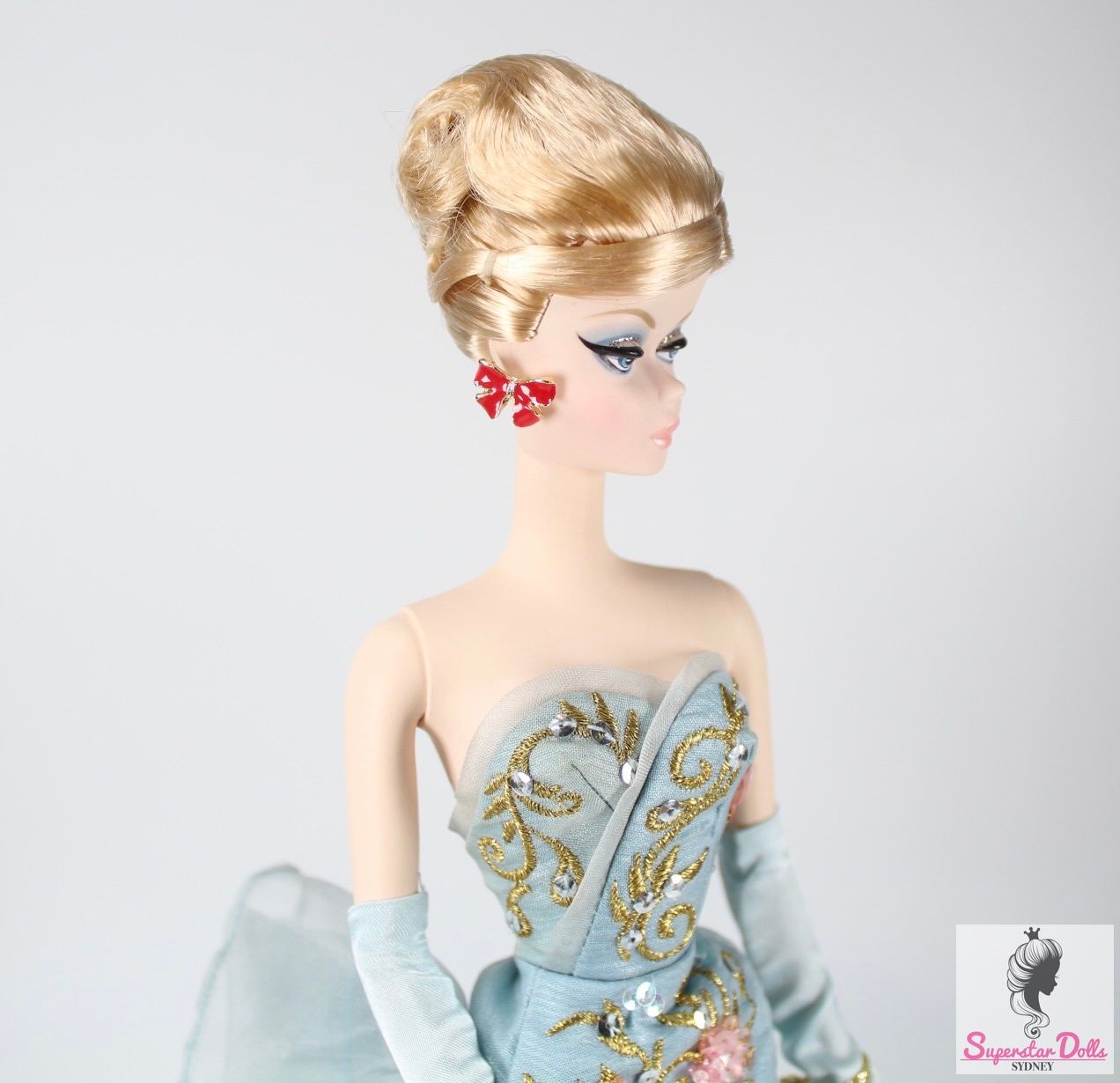 1 x Pair of Handmade Metal Red Bow Studded Earrings for 1:6/11.5-13&quot; Fashion Dolls