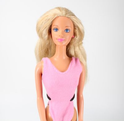 Late 90's/Early 2000's "Generation Girl" Era Barbie Doll with Bendable Legs