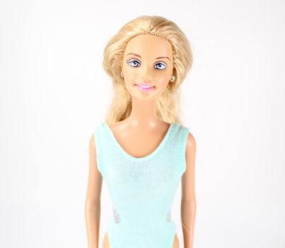 Late 90's/Early 2000's "Generation Girl" Era Barbie Doll with Belly Button Body/ Bendable Legs