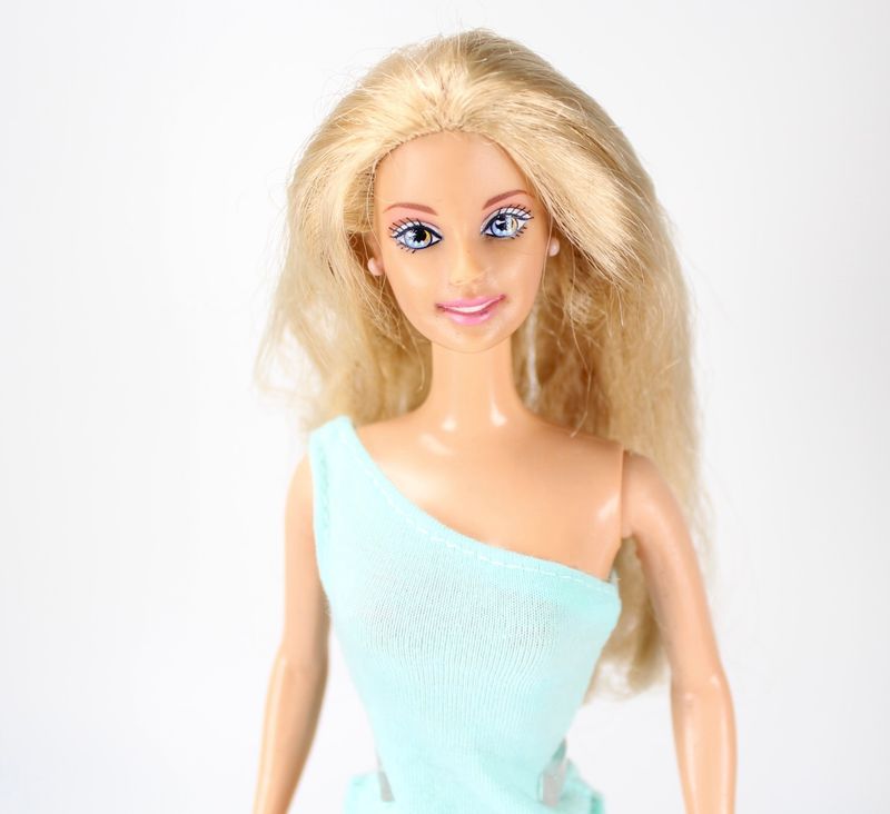 Late 90's/Early 2000's "Generation Girl" Era Ballet Straight Legged Barbie Doll