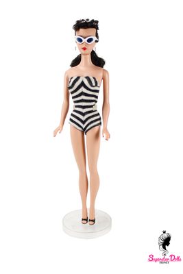 Vintage 1959 Brunette #4 Dressed Ponytail Barbie Doll with smokey Eyeshadow